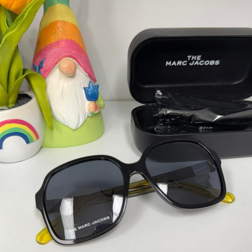Marc Jacobs! Sunglasses 🕶️ brand new authentic - Picture 1 of 3